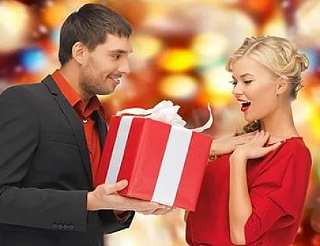 20 оригинальных подарков женщине