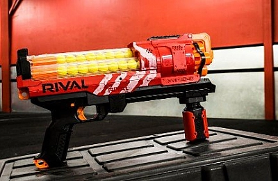 10 лучших бластеров Nerf