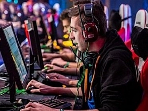 10 лучших игровых мышей для шутеров 2021 года