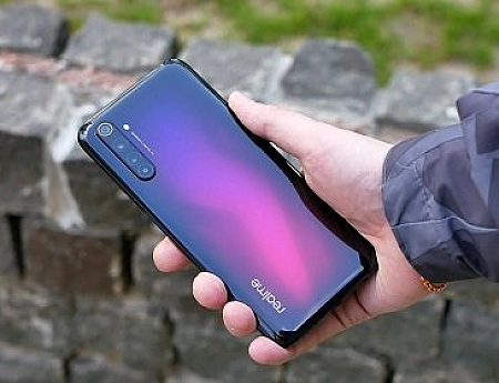 5 лучших смартфонов Realme 2020 года