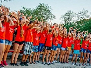 10 лучших лагерей России для подростков