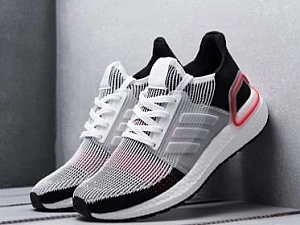 10 лучших женских кроссовок на лето от Adidas 2024 года