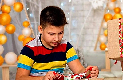 20 лучших новогодних подарков детям 11 лет в 2026 году