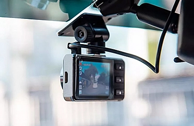 10 лучших умных видеорегистраторов с GPS-информатором